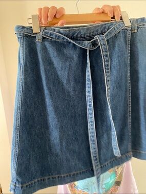 Gap blue jeans skirt